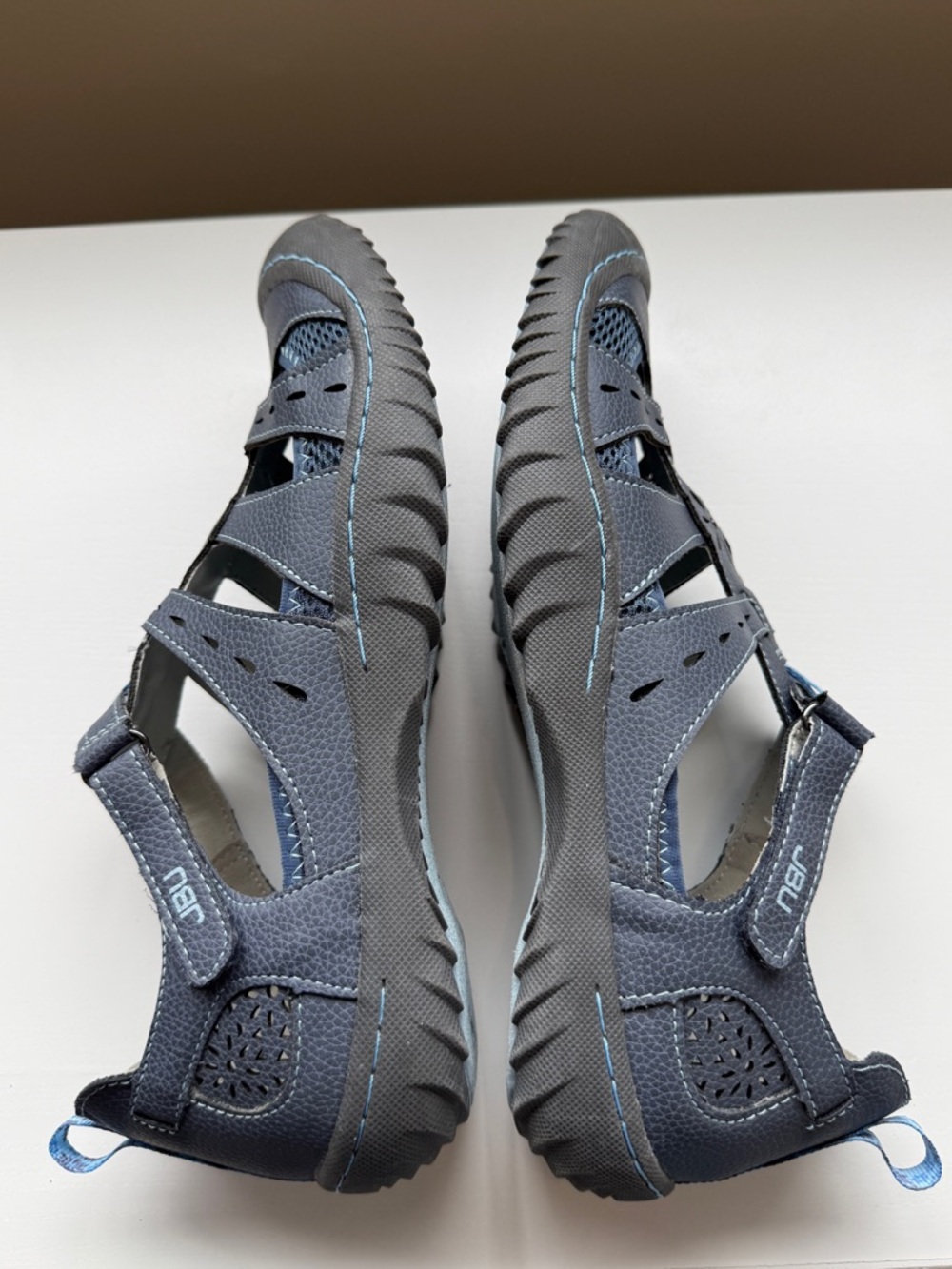 JBU Size 9 Mary Jane Sandals Gray Blue Comfort Memory Foam Casual Travel - Picture 4 of 8
